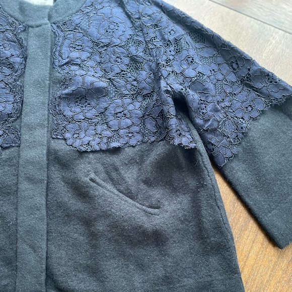 ANTHROPOLOGIE FIELD FLOWER  Black Cardigan Womens Size L Navy Laced Bell-Sleeve - Picture 3 of 13